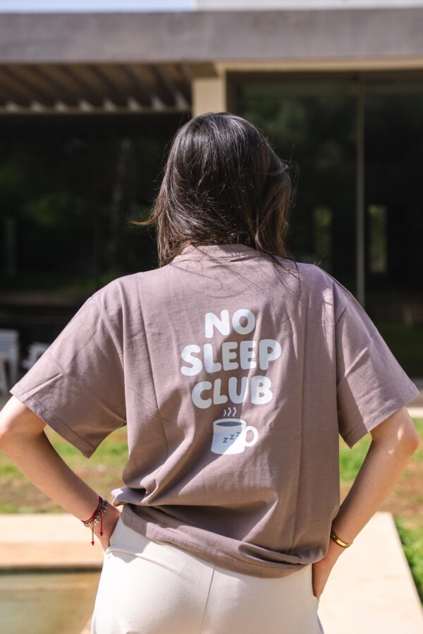 T-shirt allaitant no sleep club