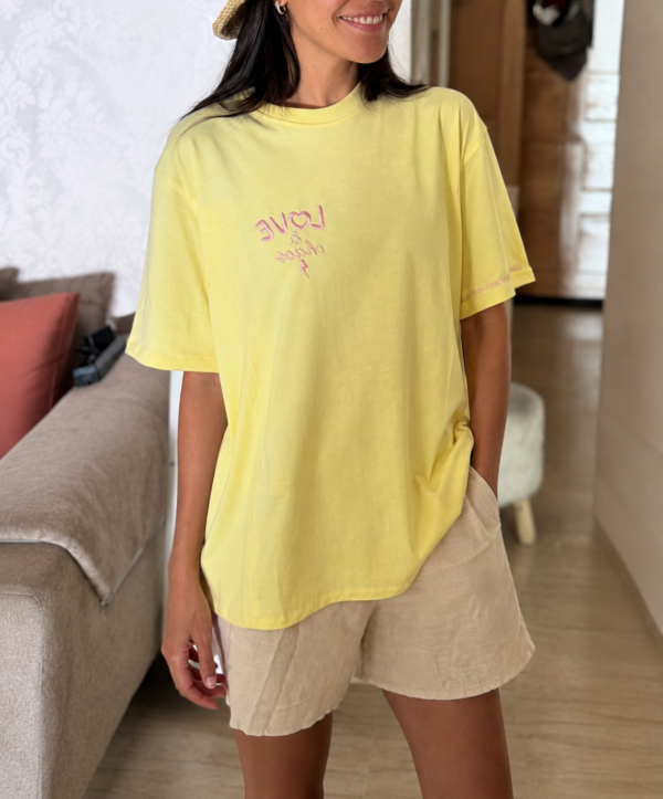 T-shirt zips secrets LOVE & CHAOS